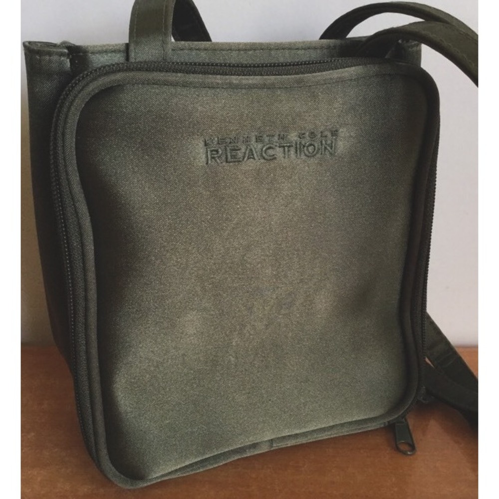 Vintage Kenneth Cole Reaction Shoulder Purse Bag Crossbody Handbag Tote Small